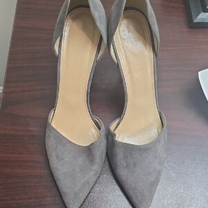 Gray Stiletto Heels with Pointed Toe and Suede Finish